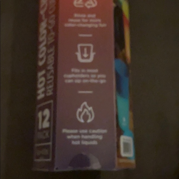 ♥️Color Changing Reusable Cups♥️ - Picture 3 of 3